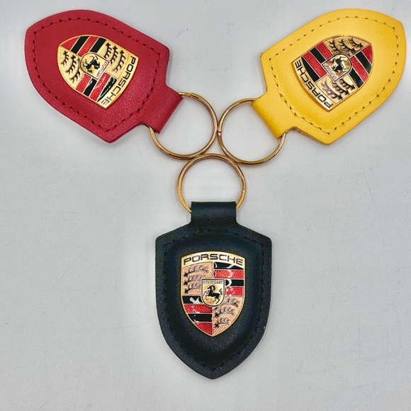 PORSCHE Key Ring in RED (NEW) - Picture 2 of 4